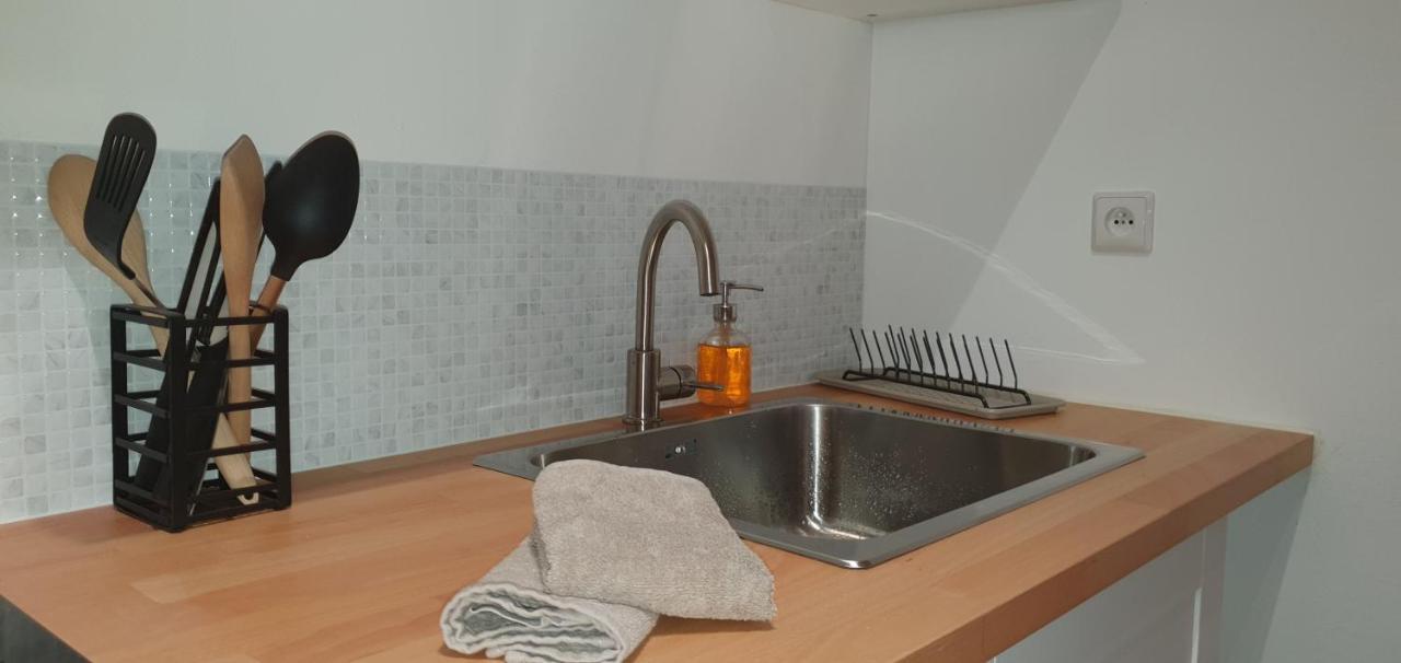 SANTOCHA : appartement en plein coeur de ville ! Carcassonne Extérieur photo